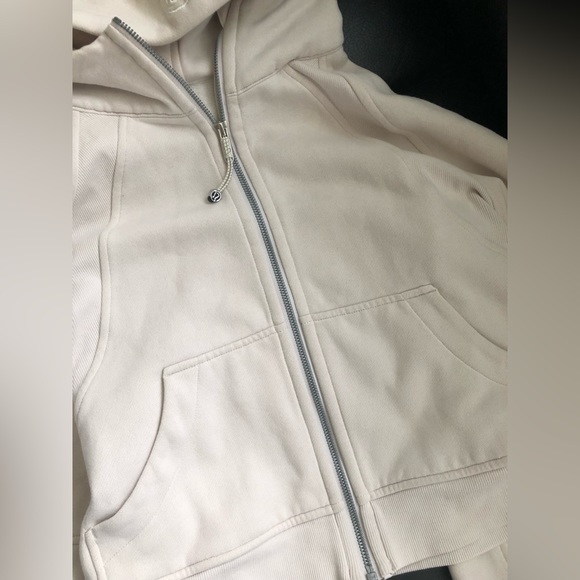 Lululemon Scuba Oversized Full Zip White Opal XS / S EUC! - Picture 5 of 14